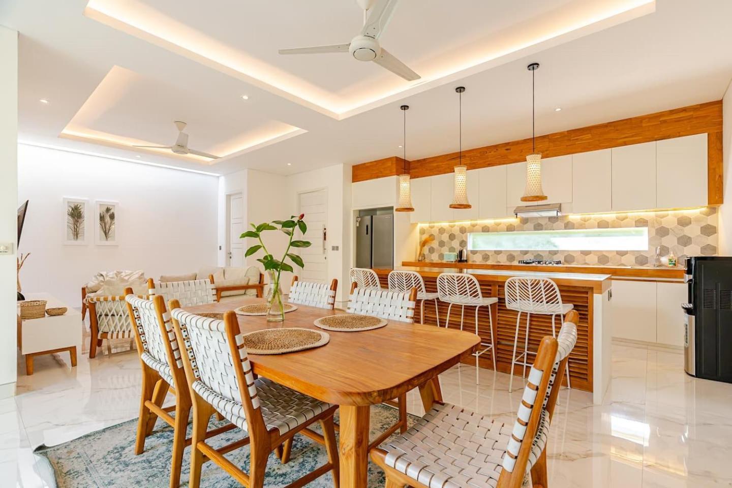 Villa Vana, Sitara Villa Group Seminyak Kültér fotó