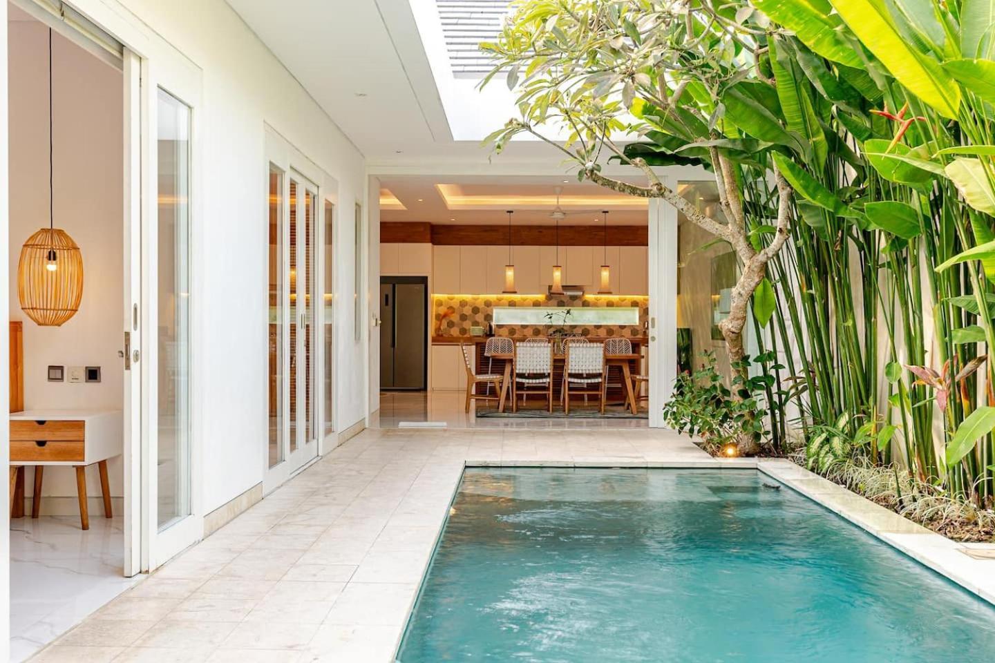 Villa Vana, Sitara Villa Group Seminyak Kültér fotó